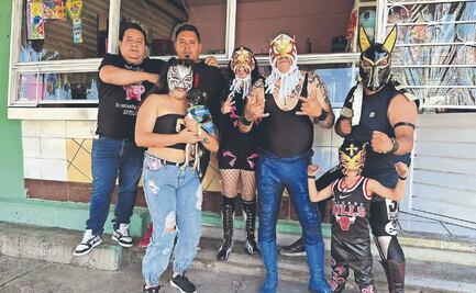 ¿Dónde surtir la lista de útiles escolares en Nezahualcóyotl sin gastar de más? Al estilo de Lucha Libre