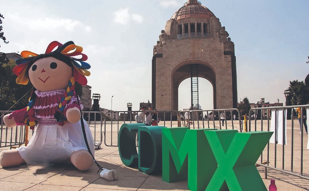 Vecinos de la Tabacalera rechazan Feria de la Muñeca Lele en el Monumento a la Revolución
Imagen: Archivo