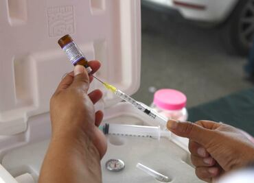 ¿Te toca vacuna? Secretaría de Salud inicia campaña invernal de protección, pero ojo: no es para todos