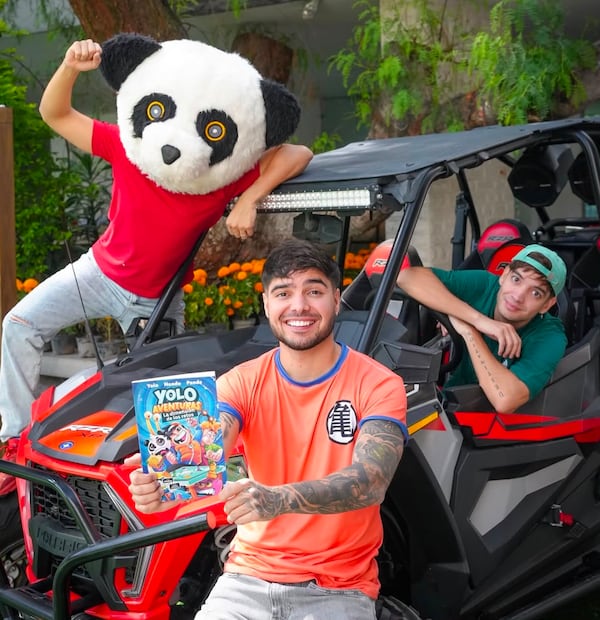 Yolo Aventuras (Vía: Instagram)