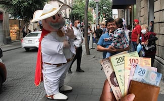 Dr Simi "regalará" 8 millones de pesos a sus fans más leales: Esta es la dinámica