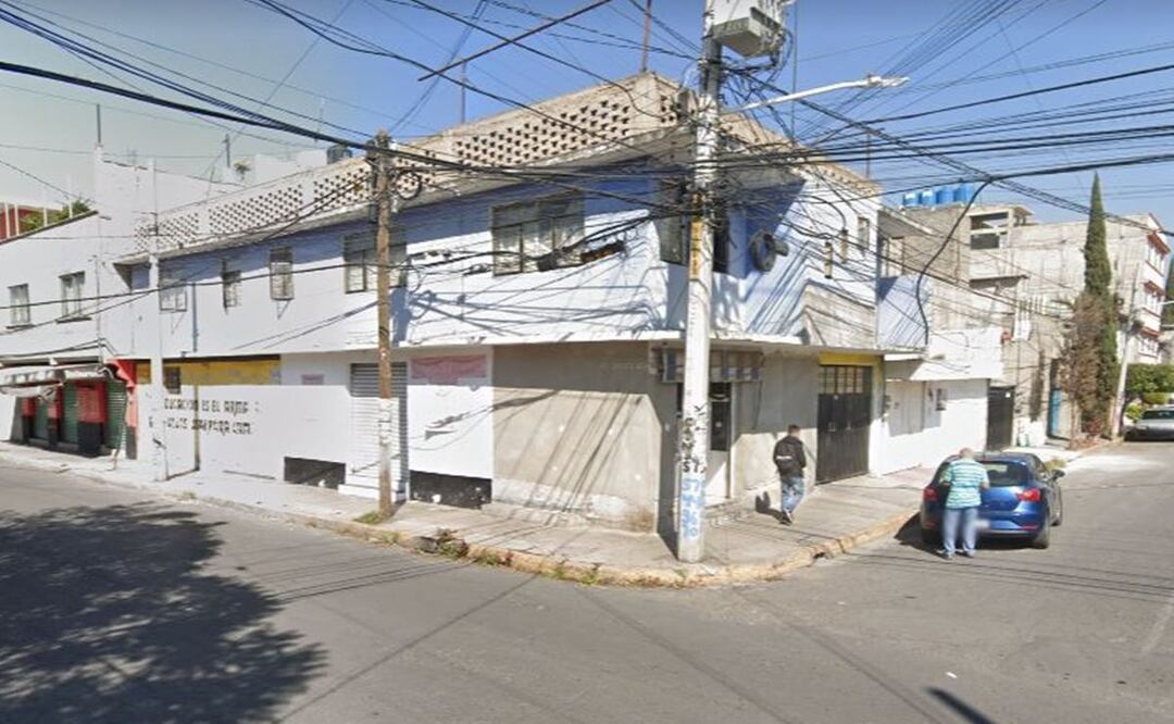 Sujeto armado entra a una churrería y ataca a tiros a dos empleados, en Nezahualcóyotl