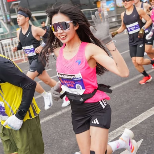 ¿Quién era Yoo Ji-won, la influencer que se desplomó antes de terminar una carrera en Seúl?
Foto: Redes Sociales