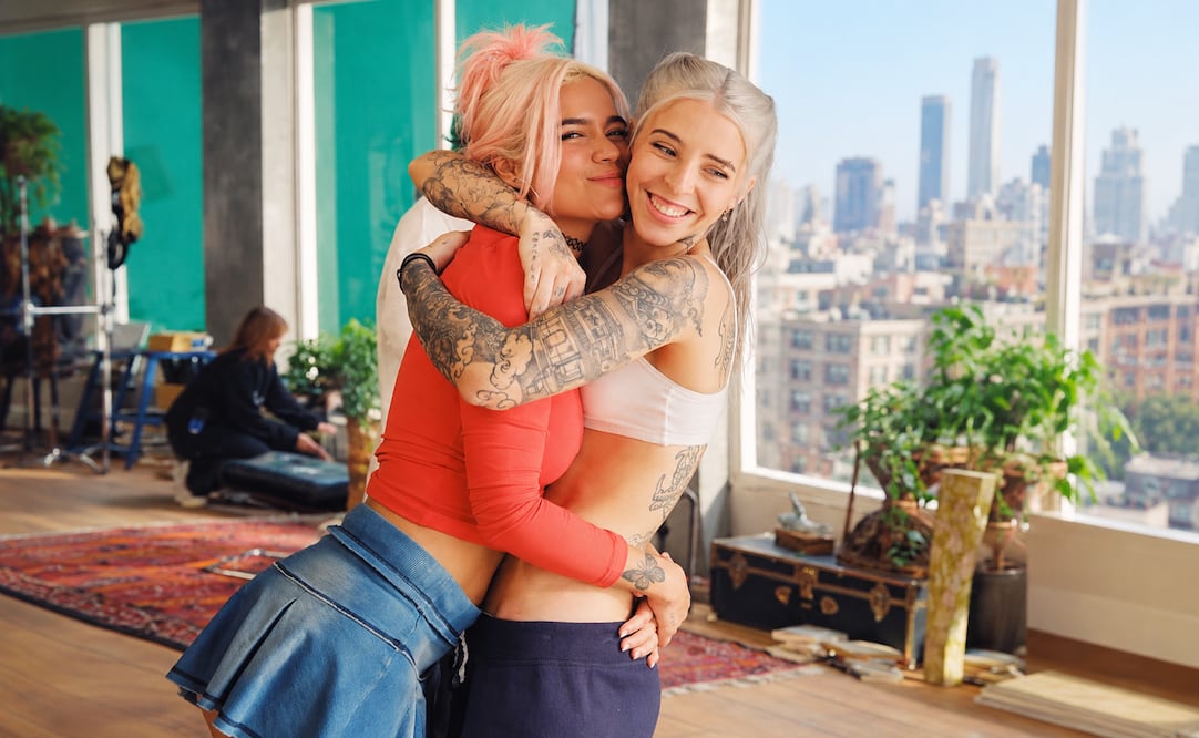 ¡No la sueltan! Karol G desata críticas por su actitud con Young Miko
Foto: Redes Sociales