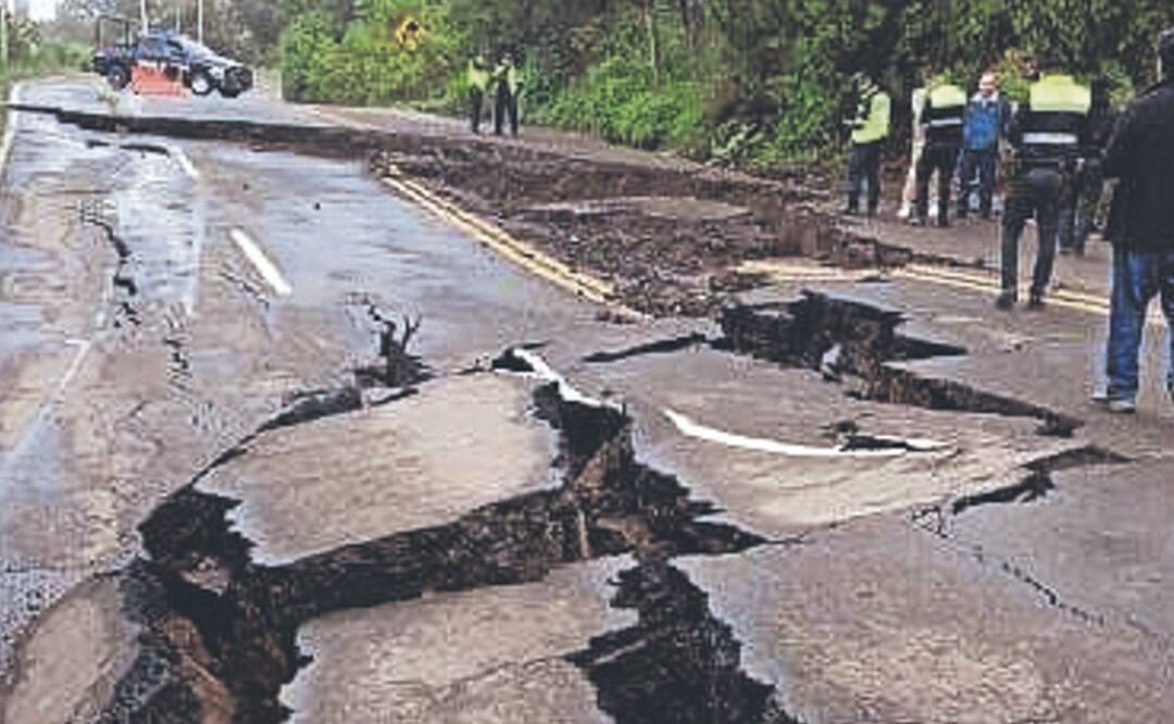 Se abre la tierra en carretera Tenancingo, piden declaratoria de emergencia