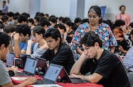 501 jóvenes vuelven a presentar examen de la UNAM tras fallida prueba en línea