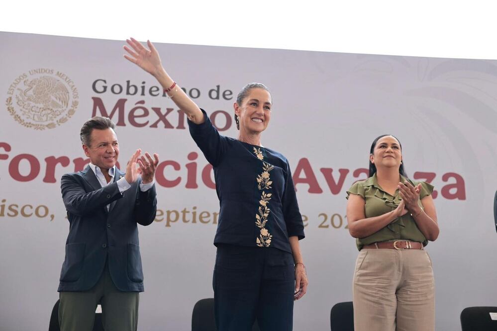 Claudia Sheinbaum Pardo reconoce en trabajo de Ariadna Montiel al frente de la Secretaría del Bienestar
Imagen: Presidencia