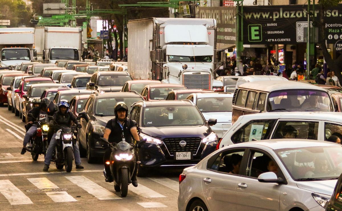 Caos vial en CDMX: Marchas y bloqueos para este lunes 30 de marzo; rutas alternas y Hoy No Circula