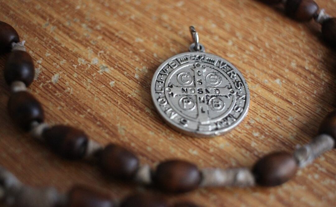 11 de julio: ¿De qué me protege la medalla de San Benito? 