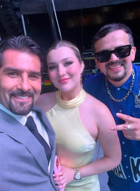 Melenie y Arturo Carmona junto a Cruz Martínez (Vía: Instagram)