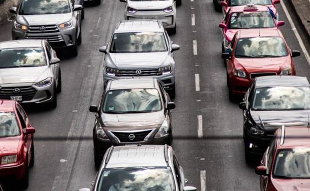 Tráfico hoy jueves 11 de abril en CDMX, por dónde sí y por dónde no circular