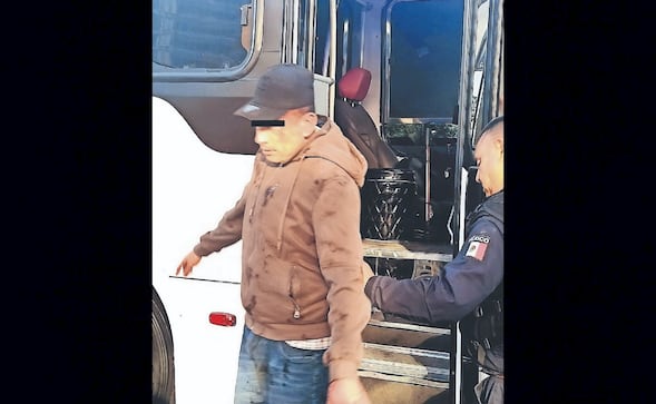 Pistolero anónimo salva a pasajeros de un camión de ser asaltados, no lo delataron