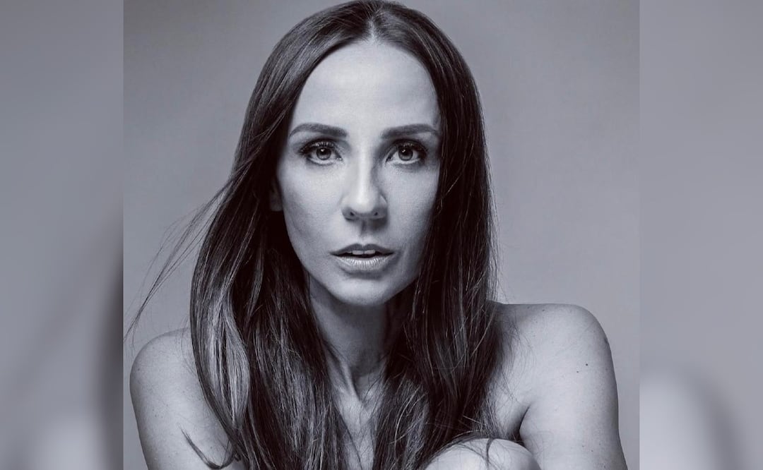 Consuelo Duval entre manifestación de Aeropuerto Internacional de la Ciudad de México