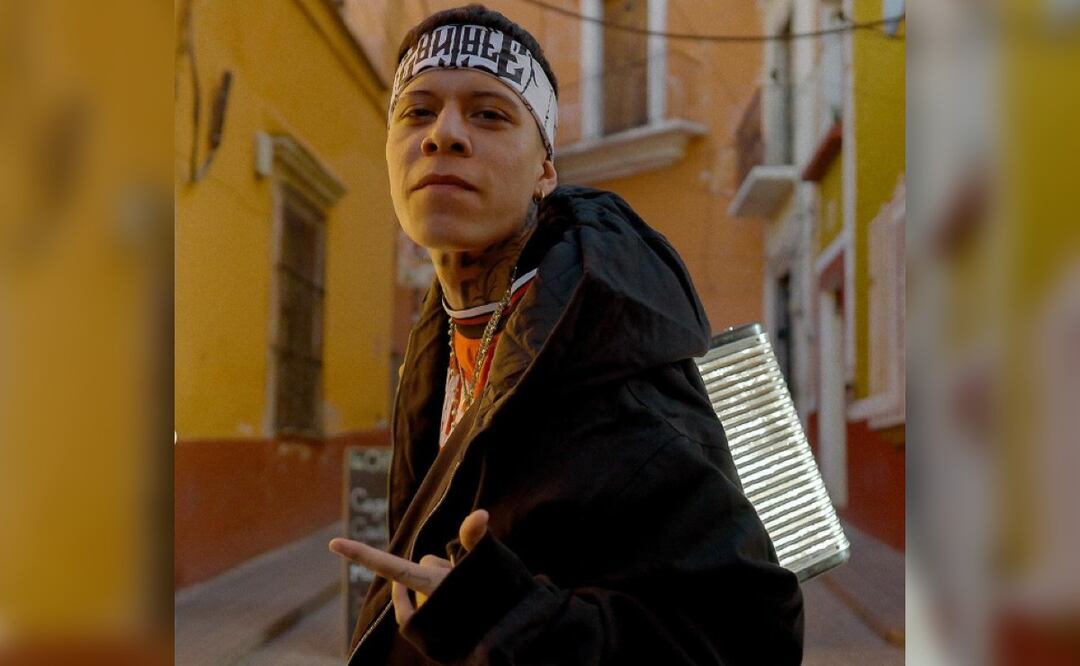 Santa Fe Klan estrena novia y lo acusan de conseguirse una igualita a Maya Nazor