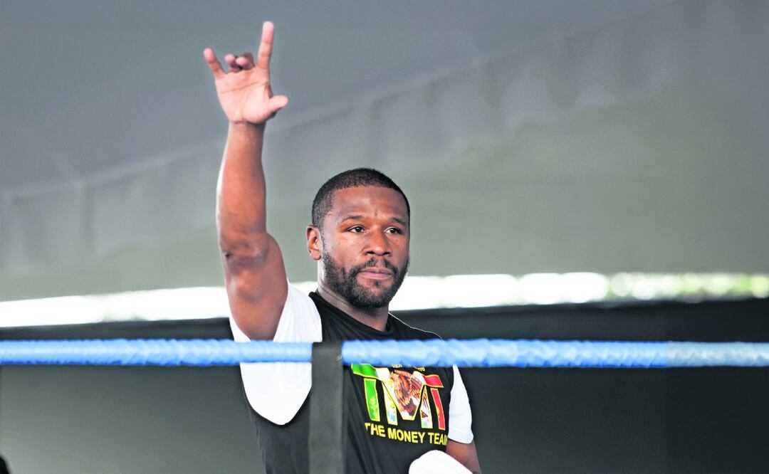 ¡ESCÁNDALO! Floyd Mayweather demandado por golpear a bailarina en Club Nocturno de Las Vegas