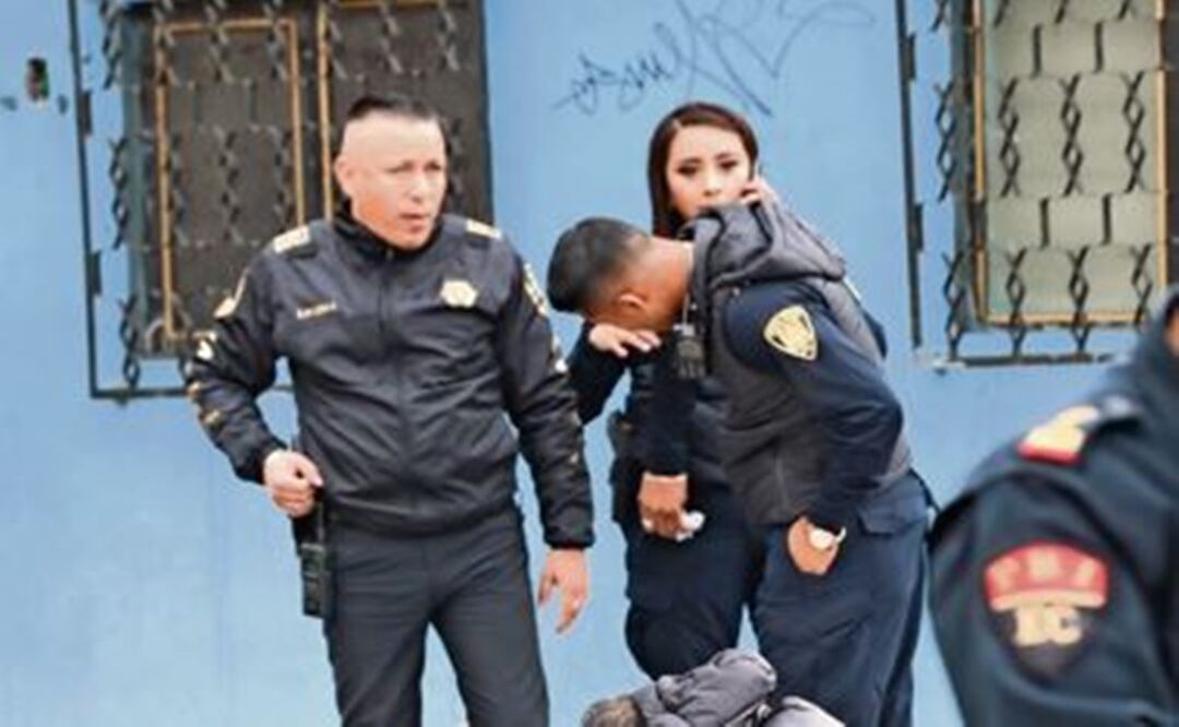 Camión quiso esquivar el tráfico, pero en el intento atropella y mata a policía en CDMX