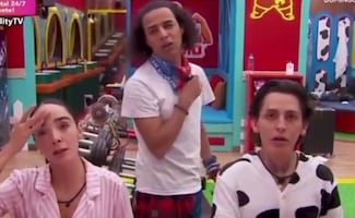 VIDEO: ¡Tres en la regadera! Kunno, Manelyk y Bicolor ponen La Granja VIP de cabeza