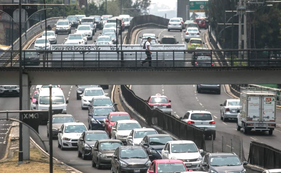Foto: Cuartoscuro / Tráfico en importantes avenidas de la CDMX hoy 10 de abril