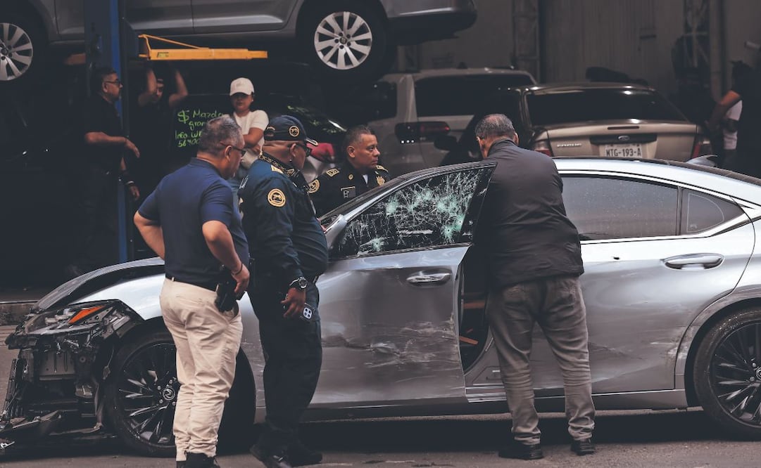 ¡Casi se lo "Xing-Gang"! Balean a chino en Azcapotzalco, dispararon 10 veces en contra de su auto (Foto: Valente Rosas)