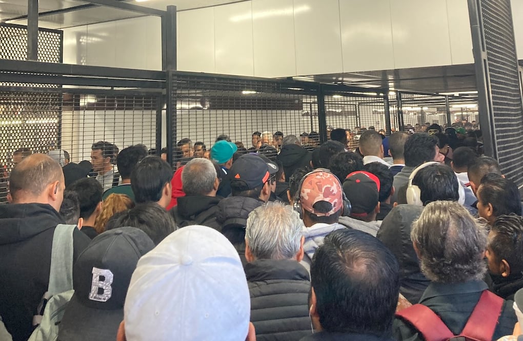 Retrasos en el Metro CDMX (Foto: X)
