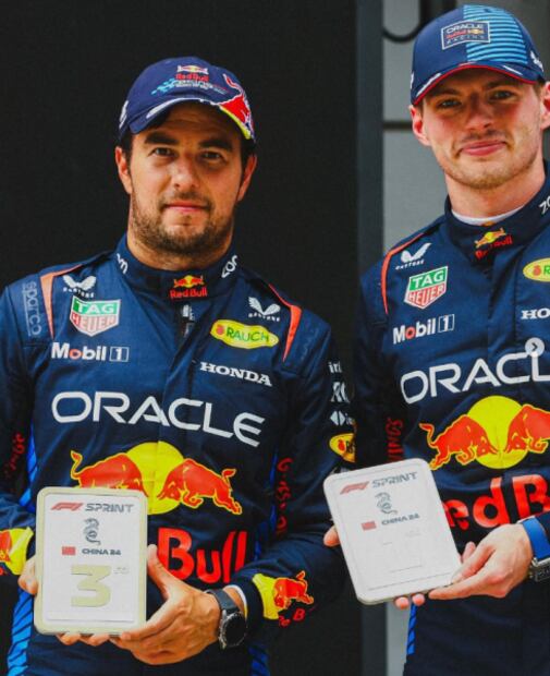 sergio_y_max_en_el_podium.png