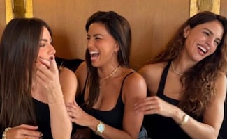 Eiza González, Sofia Vergara y Eva Longoria juntas en París al grito de ¡Mi gente latino!