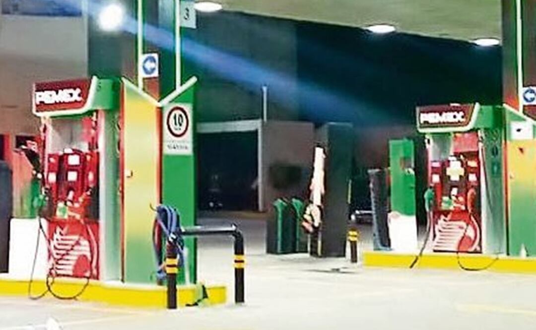 Acribillan a un hombre en una gasolinería de Ecatepec, frente a varios empleados