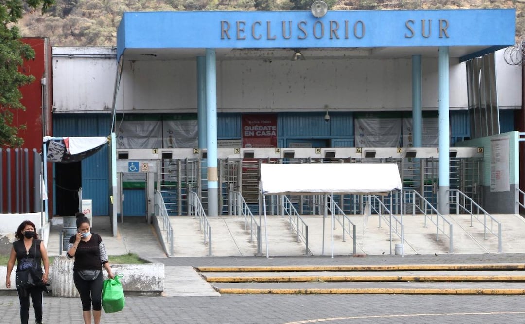 Foto: Cuartocuro (¿Visita al Reclusorio? Estos 4 colores de ropa y accesorios están totalmente prohibidos)