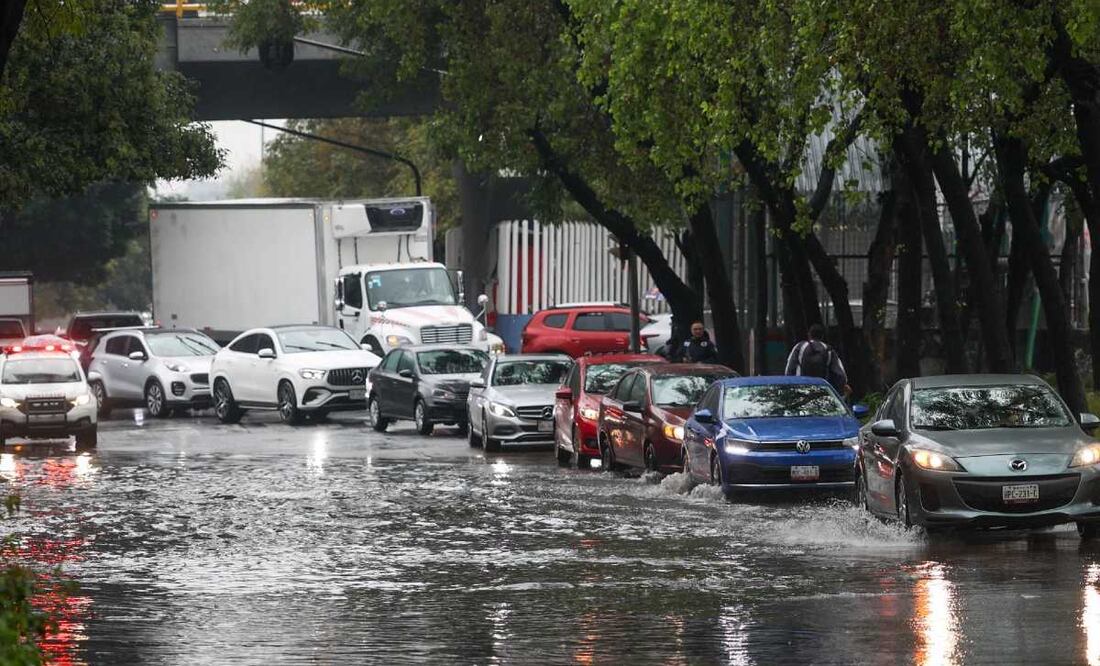 Tráfico CDMX. Foto: (Cuartoscuro)