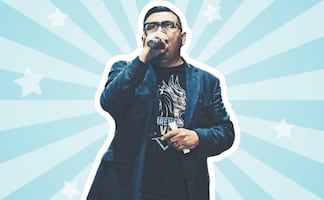 De niño gritaba en mercado, hoy es voz oficial de la lucha libre