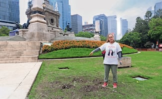 Quitan antimonumento del Ángel de la Independencia, acusan a la Secretaría de Gobernación del retiro