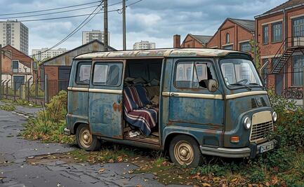 Policía en Francia rescata a un niño que estuvo encerrado en una furgoneta cerca de 2 años  