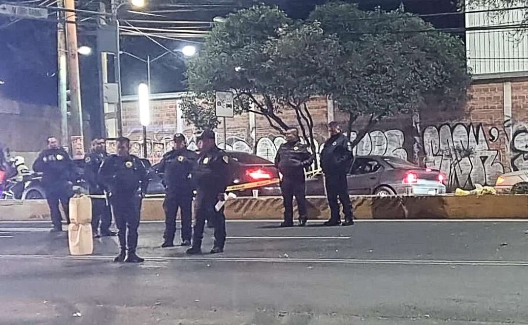 Pareja de potros tiene trágico final en Iztapalapa tras ir a exceso de velocidad