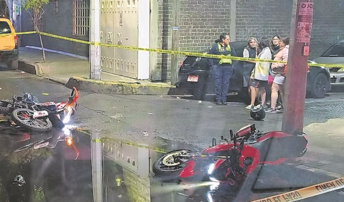 Con la playera del Tri puesta, Miguel muere en fatal accidente de moto en Iztapalapa (Foto: Especial)