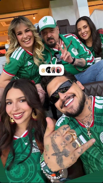 La Josa y los Aguilar junto a Nodal (Vía: Instagram)