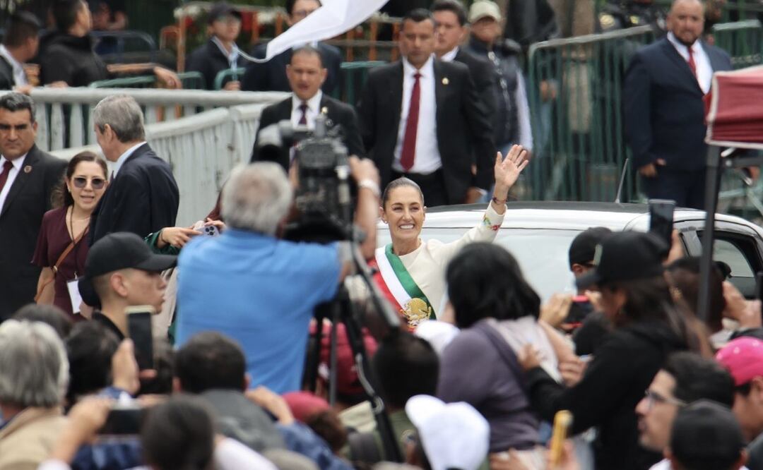 La llegada histórica de Claudia Sheinbaum: Cientos inmortalizan el momento con sus celulares