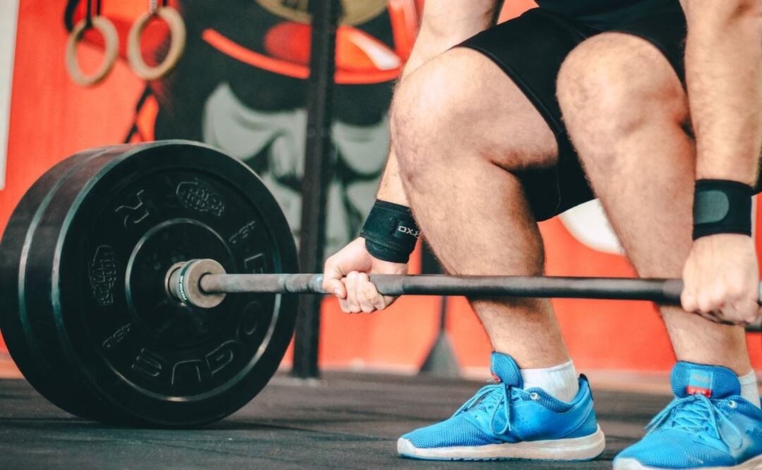 ¿Tu propósito de Año Nuevo fue bajar de peso? Te decimos cómo elegir los tenis ideales