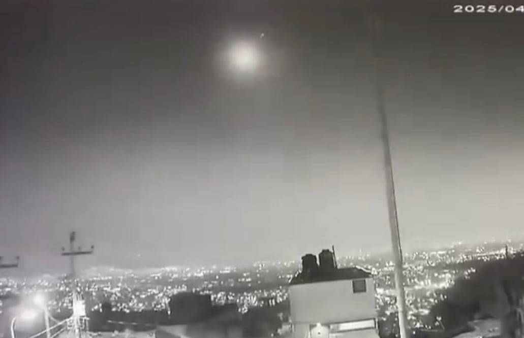 Meteorito en CDMX (Foto: X)