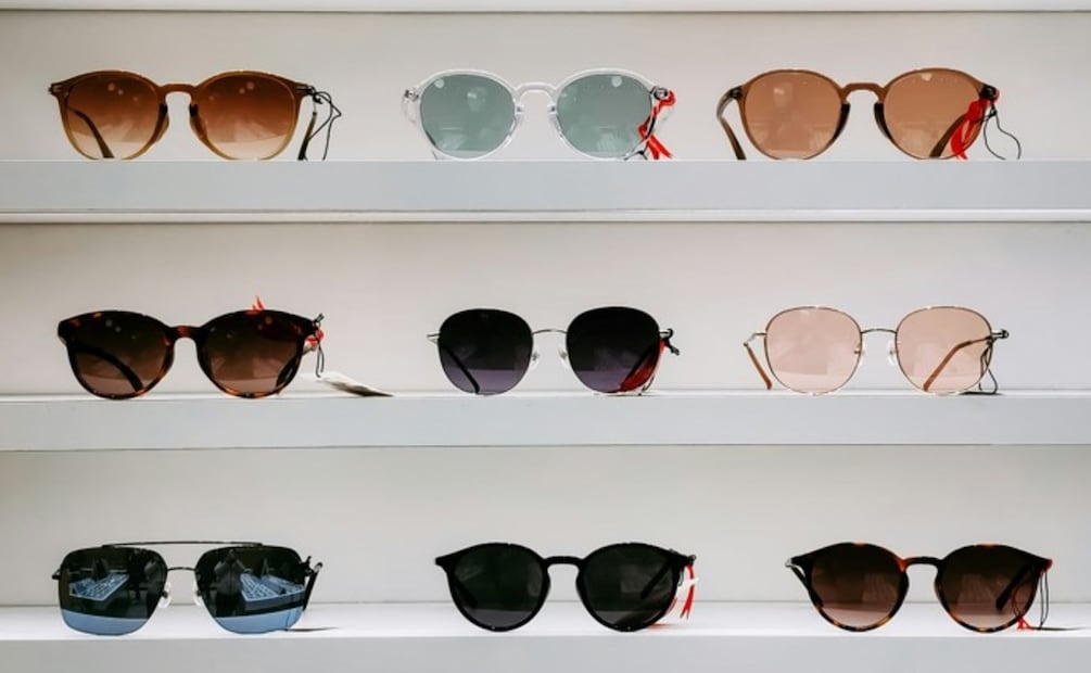 ¿Cómo elegir los mejores lentes de sol? Guía para proteger tus ojos y evitar riesgos en época de calor. Foto: (Unsplash)