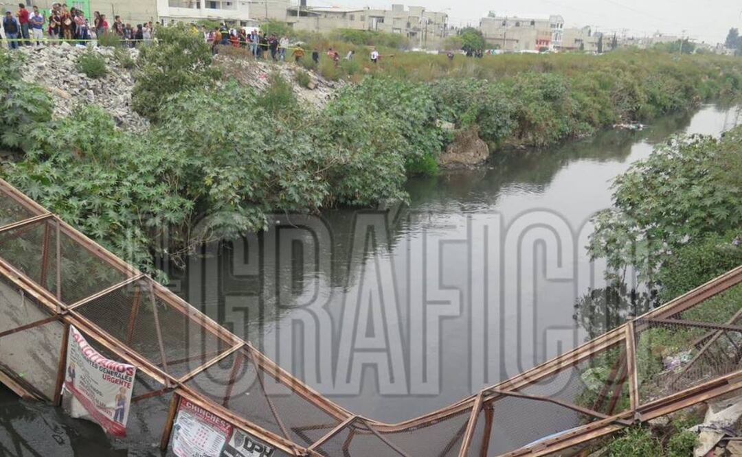Muertos jalan un puente en panteón de Chimalhuacán, hay personas lesionadas