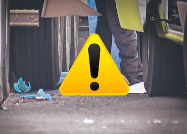 Motociclista choca y su acompañante muere arrollada por un tráiler en Naucalpan