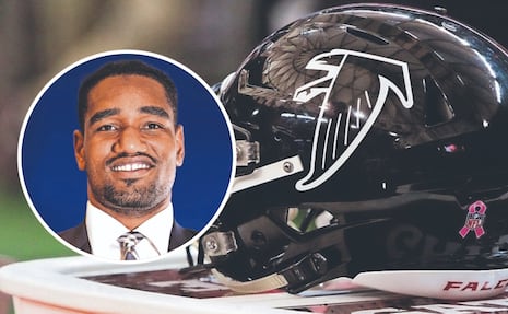 Los Falcons de Atlanta despiden a LaTroy Lewis por “puerco”