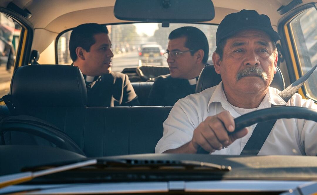 Imagen ilustrativa: IA (Taxista en la CDMX es engañado por dos “padrecitos” ¿Qué fue lo que le hicieron?)