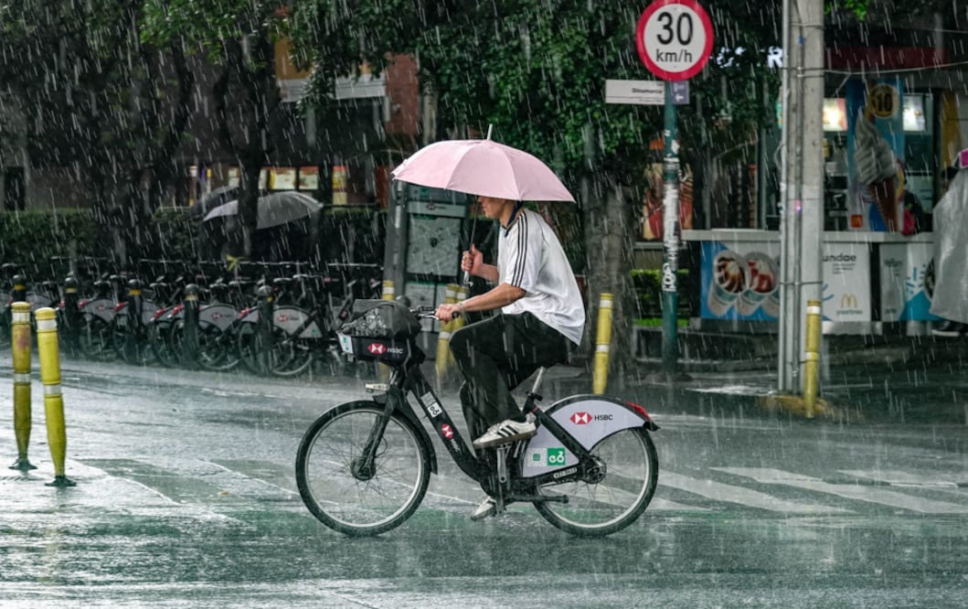 Lluvia y tráfico en CDMX (Foto: Cuartoscuro)
