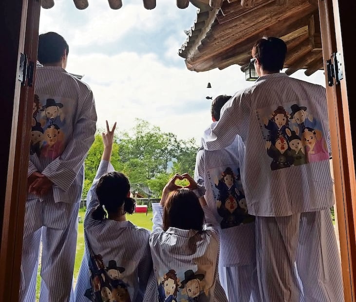 ¡Reencuentro de K-drama! Park Bo Gum y el elenco de "Amor bajo la luz de la luna" celebran 10 años
Foto: Redes Sociales