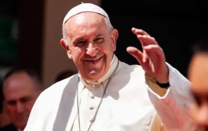 Muerte del Papa sorprende al mundo, parecía una "resurrección" su reaparición en Pascua