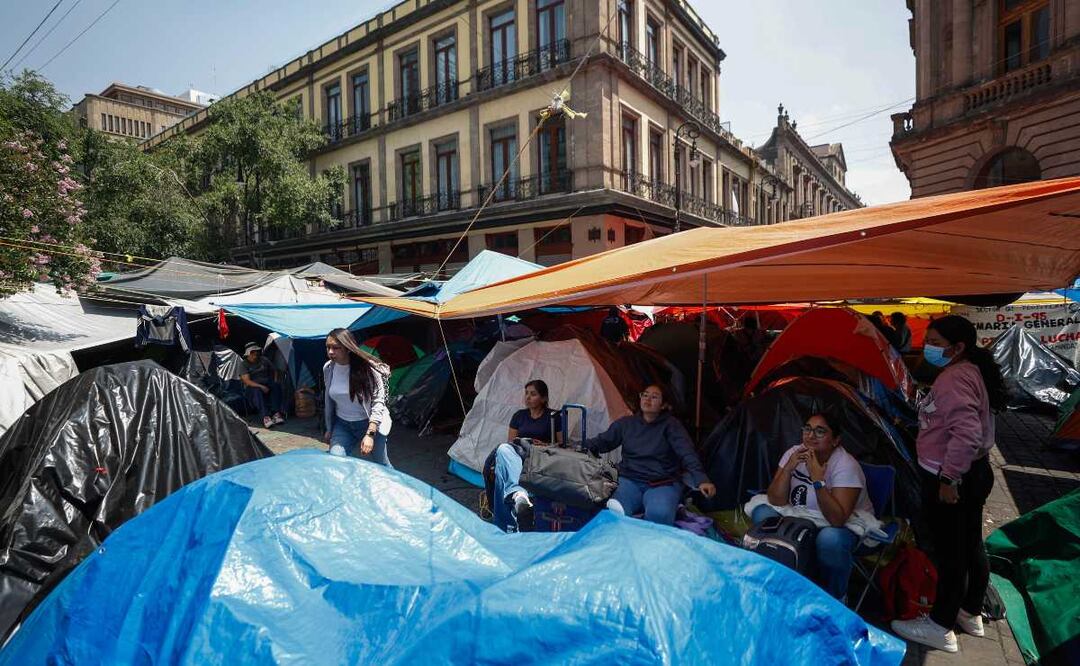 ¿Cuáles son las calles cerradas del Centro CDMX por plantón de la CNTE?: Estas son las rutas alternas. Foto: (Diego Simón)