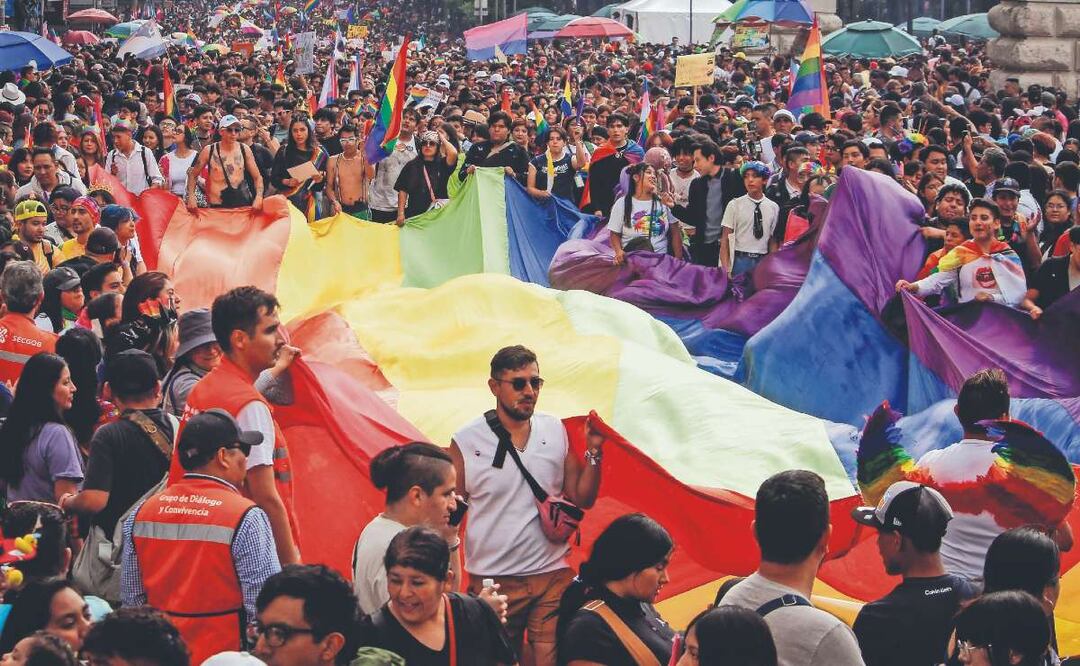 La CDMX se pintó de colores con la Marcha LGBT 2024, esto fue lo que pasó