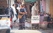 Acribillan a un hombre en un puesto de carnitas y le sacan la moronga, en Ecatepec