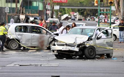 Muere copiloto tras brutal choque en la Morelos ¿quién se pasó el alto?